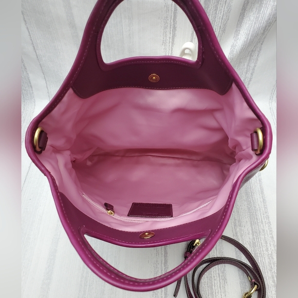 Coach Ergo Convertible Tote bag, style #12250 from 2008 Magenta Brass Hardware - Picture 10 of 17